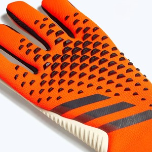 Los guantes gaélicos están hechos de látex alemán de la más alta calidad para un mejor agarre incluso en las condiciones más húmedas - Product Image 5