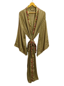 Longueur cheville Robe en soie Robe multicolore Robe de nuit Robe indienne Vintage en soie recyclée Sari Kimono - Product Image 2