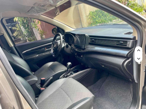 Nuevo Suzuki XL7 GLX 2023 - SUV Perfecto con Batería de Litio, Motor Eléctrico, Tracción 4x4, Volante a la Izquierda - Product Image 4