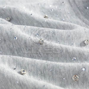 Sweats à capuche en strass de haute qualité de couleur personnalisée Sweats à capuche en strass avec logo personnalisé pour la vente en ligne - Product Image 4