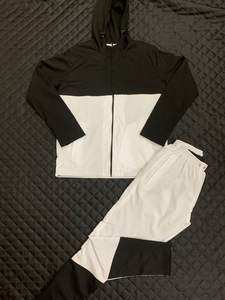 Conjunto Deportivo de Invierno para Hombre, Talla Grande, Corte Ajustado, con Capucha, Estilo Urbano, Diseño Personalizado, Chaqueta Ligera y Pantalones Microelásticos, OEM - Product Image 3