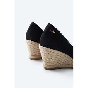 Sandali da donna con zeppa Espadrille in tela ricamata con rosa - Product Image 4