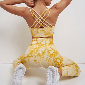 Etiqueta privada Color sólido Todos los tamaños Conjunto de yoga para mujer/Ropa deportiva Ejercicio de dos piezas Conjunto de yoga para mujer La mejor calidad para la venta - Product Image 3