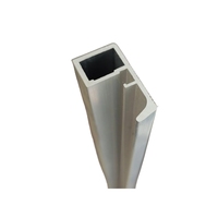 Cadre en aluminium Louvre de toit pour pergola imperméable et résistant au soleil Profil de cadre en aluminium pour l'extérieur
