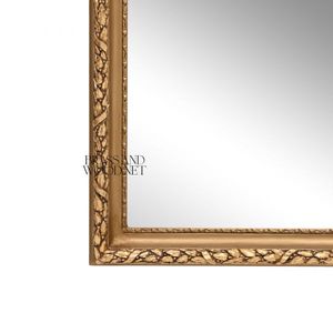 Espejo de Pared Clásico con Marco Geométrico Dorado de Lujo - Product Image 3