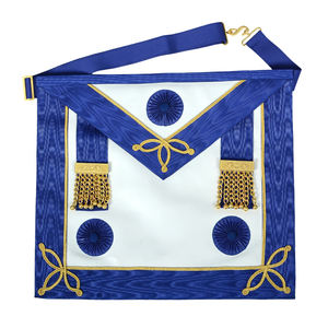 ผ้ากันเปื้อนเครื่องราชกกุธภัณฑ์ผ้ากันเปื้อน (ลายดอกกุหลาบ) - Product Image 1