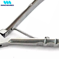 Pince à ongles professionnelle de qualité supérieure, durable, de luxe, à long manche, en acier inoxydable, à large ouverture, avec logo personnalisé, pour ongles des doigts et des orteils