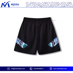 Wade Mesh personnalisé pour hommes en noir uni avec cordon de serrage à la taille courte, séchage rapide et léger Fitness Running Shorts pour hommes - Product Image 3