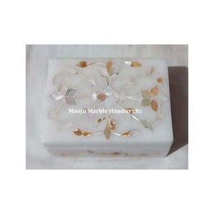High Quality Beautiful White Mother of Pearl Inlay Marble Jewelry <b>Gift</b> <b>Boxes</b> for Arabian <b>Eid</b> Festival White Mop Marble Box - Product Image 1