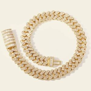 Cadena Cubana de Oro Amarillo de 45 cm Personalizada con Diamantes Tallados, Completamente Engastada, Joyería Corporal Hip Hop Unisex para Bodas - Product Image 2