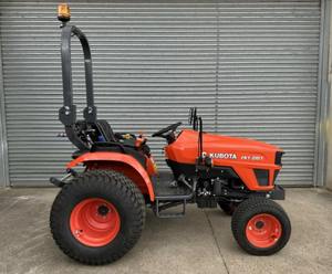 Tractor Agrícola KUBOTA EK1-261 |   Tractor Agrícola Diésel de 26 HP con Tracción en las 4 Ruedas para Arado y Cultivo - Product Image 5