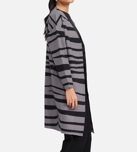 เสื้อคาร์ดิแกนผู้หญิง ฤดูใบไม้ร่วง สไตล์ลำลอง เป็นมิตรกับสิ่งแวดล้อม รับทำโลโก้ ขายส่ง เนื้อผ้านุ่ม ลายทาง ผ้าฝ้าย 100% - Product Image 2