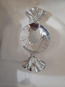 Cuenco decorativo de aluminio para servir con acabado liso, perfecto para casas modernas, apartamentos elegantes y cocinas familiares - Product Image 6