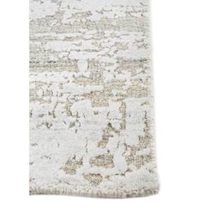 พรมทำมือจากขนสัตว์และใยวิสโคส สีเบจและสีน้ำตาล รุ่น HJWV-7001 รูปทรงสี่เหลี่ยมผืนผ้า ลายเส้นนามธรรม สำหรับใช้ในห้องนั่งเล่นที่บ้าน - Product Image 4