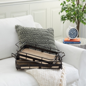 Juego de bandejas de servicio de metal negro elegante con base de madera natural y asas elegantes para decoración moderna y uso práctico - Product Image 1