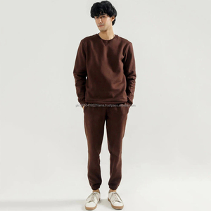 Trajes de sudor ligeros personalizados para hombre, ropa de calle transpirable con logotipo impreso, servicio OEM para conjuntos de invierno - Product Image 4