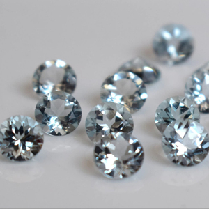 Aigue-marine naturelle 6mm ronde à facettes-Aigue-marine lâche de qualité supérieure - Product Image 1