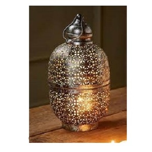 Classic Design <b>Moroccan</b> <b>Lanterns</b> High Selling Shiny Metal <b>Lantern</b> for Hotels Restaurants Home Interior Decoration - Product Image 3