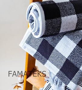 Toallas de Baño de Lujo de Algodón Turco Peinado Suave con Diseño Teñido en Hilo de Alta Calidad, Color Negro y Blanco, Fabricante Turco - Product Image 4