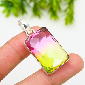 Piedra preciosa de diseñador chapada en verde que parece plata de ley hecha a mano moda Bi-Tourmaline Shiner Stone - Product Image 3