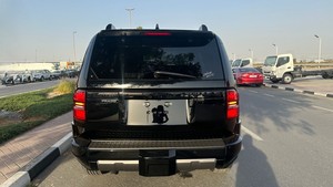 รถยนต์โตโยต้าแลนด์ครุยเซอร์ ปราโด LEHT ปี 2024 พวงมาลัยขวา เบาะผ้า มือสอง - Product Image 4