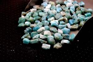 Larimar suelto en bruto, 25 piezas, 10-12 MM, piedra de Chakra de garganta azul Natural, cristales crudos raros para la fabricación de joyas - Product Image 2