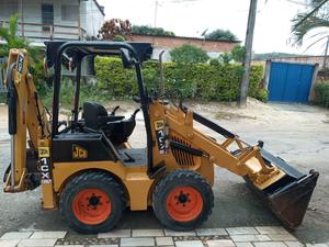 Minicargadora JCB 1CX con Ruedas/Orugas, Capacidad de Carga de 6 Toneladas, Mini Retroexcavadora con Bomba Hidráulica, Usada - Product Image 6