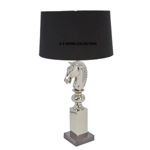 Lampe de table tendance design ananas doré pour éclairage intérieur de bureau de restaurant lampes de table - Product Image 6