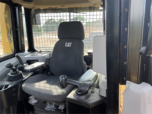 Bulldozer sur chenilles d'occasion 2015 CATERPILLAR D6T LGP Bulldozer puissant moteur tendance CAT série D Bulldozer US Original à vendre - Product Image 4