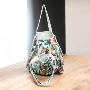 Sac fourre-tout vintage bohème matelassé en velours avec fermeture éclair - Imprimé singe bleu marine Mode féminine - Product Image 2