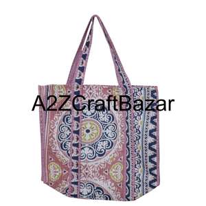 Grand sac fourre-tout en coton rayé fait à la main en Inde pour femmes - Style bohème spacieux pour le rangement et les voyages - Product Image 1