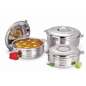 Casserole en métal et bois classique et durable MARVELOUS avec un design isolé antiadhésif qui préserve la couleur des légumes pendant la cuisson - Product Image 6