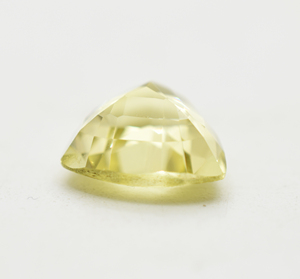 Lab Trillion Cut Yellow Sapphire Gemstone Calibrado Facetado Loose Yellow Sapphire para uso en joyería - Product Image 6