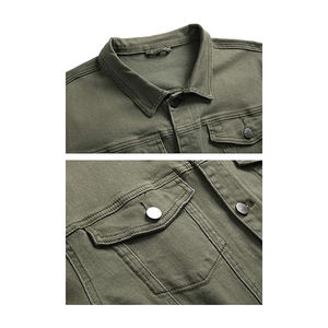 แจ็กเก็ตผ้าเดนิมสำหรับผู้ชายน้ำหนักเบาสไตล์วินเทจคุณภาพสูงมีหลายกระเป๋าและกระดุมดีไซน์ใส่สบาย - Product Image 3