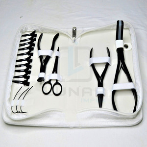 Kit de herramientas para extensiones de cabello en color negro mate, incluye pinzas para peinar el cabello, alicates de prensa de cinta profesional, agujas en forma de C, tijera pequeña - Product Image 4