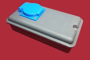 Boîtier de distribution ABS à profil bas PS-14L8 pour une prise SCHUKO - Product Image 4