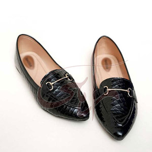 Mocassins pour femmes fabriqués au Pakistan en 2026, personnalisables, fermeture à enfiler, légers, nouveau design tendance - Product Image 3