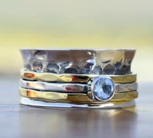 แหวนสปินเนอร์สำหรับงานแต่งงานทำด้วยมือทำด้วยมือแหวนพลอยเทียมสีฟ้า925ได้รับการรับรอง - Product Image 1