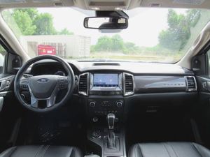 Ford Ranger Lariat SuperCrew 4WD d'occasion 2019 - Product Image 3