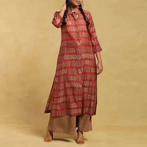 Malaysia wholesale clothing suppliers clothing elegant baju kurung modern high quality printed button down kurta sets for women
