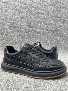 Zapatillas Casuales de Moda de Caña Baja en Oferta, Diseño Sencillo para Uso Diario, Zapatillas Deportivas al por Mayor para Caminar en Todas las Estaciones - Product Image 1