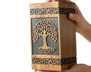 Urne funéraire en bois haut de gamme pour humain |   Polissage lisse |   Prix d'usine - Product Image 2