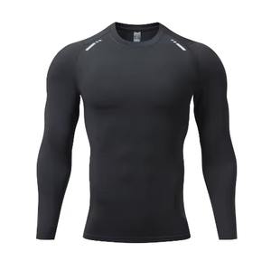 Precio de fábrica Fabricante de diseño profesional Rush Guard Diseño único por encargo Men Rush Guard - Product Image 1