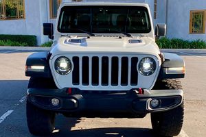 Gladiator Rubicon 4x4 Turbodiesel V6, 4WD de 2022 en subasta - Product Image 2