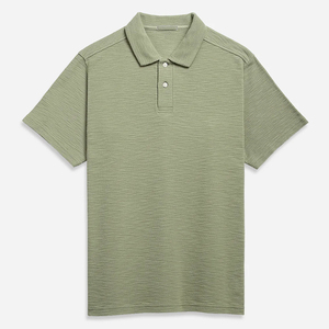 Polo en tricot gaufré pour hommes confortable toute la journée avec tissu qui évacue l'humidité et design extensible parfait pour le sport décontracté - Product Image 2