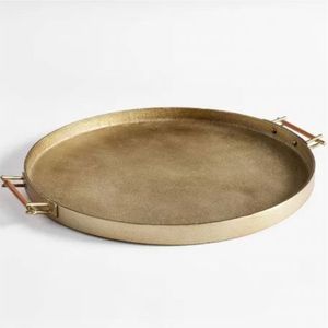 Bandeja Redonda de Aluminio Texturizado Hecha a Mano, Bandeja Decorativa de Metal Dorado con Asas Laterales, Duradera para Hostelería y Catering - Product Image 1