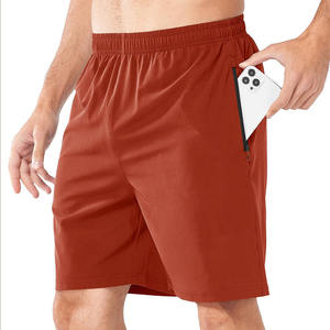 Shorts de baseball haute performance en tissu polyester, style urbain, couleur unie, pour hommes - Product Image 3