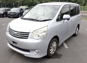 Oferta exclusiva para USADOS 2012 To yo ta NOAH - Product Image 2