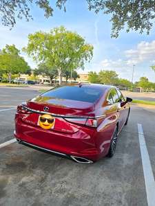 Lexus ES 350 Sedán de Lujo 2024 Usado en Buen Estado - Product Image 6