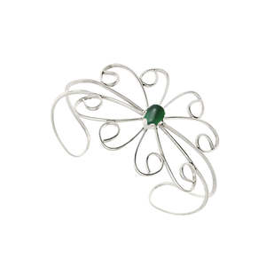 Joyería Bohemia hecha a mano hecha de plata esterlina 925 con brazalete en forma de mariposa de piedras preciosas de ónix verde en fabricación al por mayor - Product Image 2